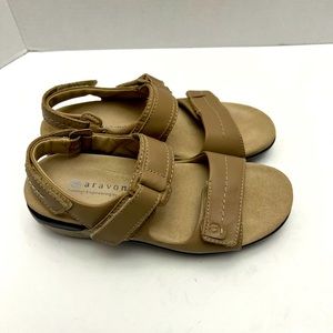 Aravon sandels size 5B color tan by new balance